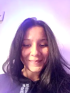 Snapshot of LissaThompsom chatting on 12/23/24, 01:13 LissaThompsom online show from 12/23/24, 01:13