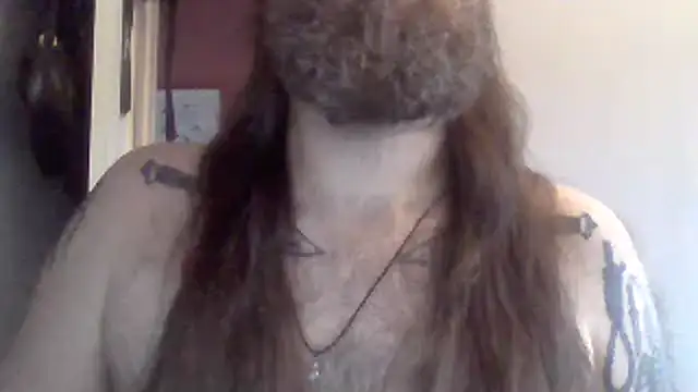Snapshot of Thrillhouse chatting on 01/08/25, 02:25 Thrillhouse online show from 01/08/25, 02:25