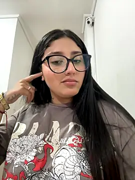 croftsmila online show from 11/04/25, 11:04