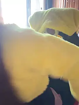 LaPetitechienne1 online show from 01/20/25, 08:19