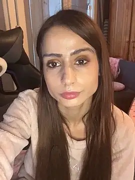 LaPetitechienne1 online show from 01/27/25, 02:24