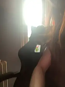 LaPetitechienne1 online show from 02/10/25, 03:10