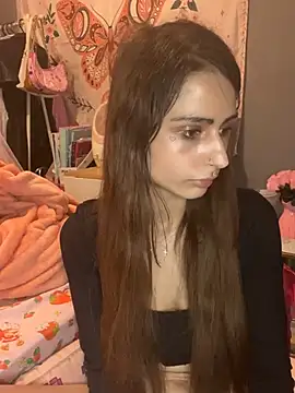 LaPetitechienne1 online show from 02/20/25, 12:19