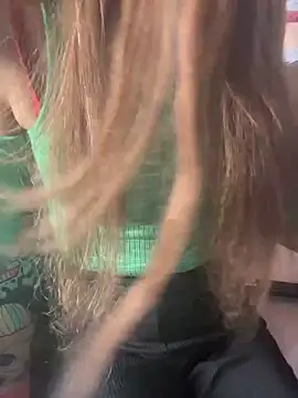 LaPetitechienne1 online show from 03/14/25, 03:26