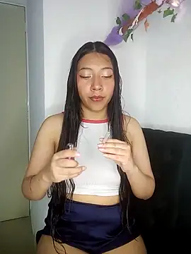 Snapshot of Umaru_uwu chatting on 09/09/25, 09:42 Umaru uwu online show from 09/09/25, 09:42