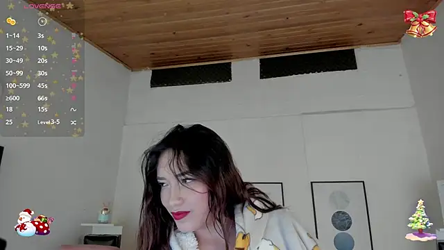 Snapshot of cristal__hot_1 chatting on 12/03/24, 10:17 cristal hot 1 online show from 12/03/24, 10:17
