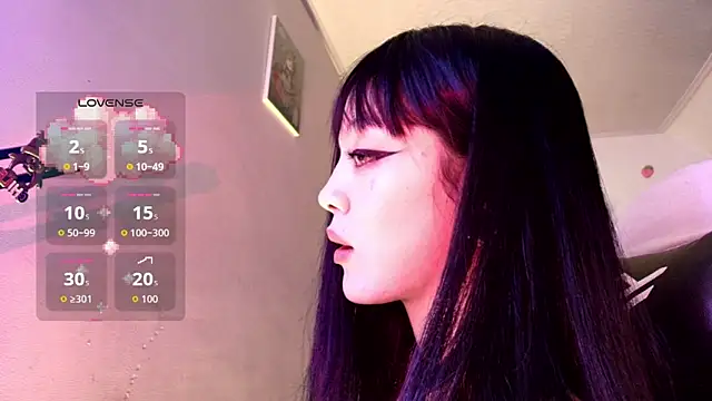 Snapshot of Persia_09 chatting on 09/22/25, 02:57 Persia 09 online show from 09/22/25, 02:57