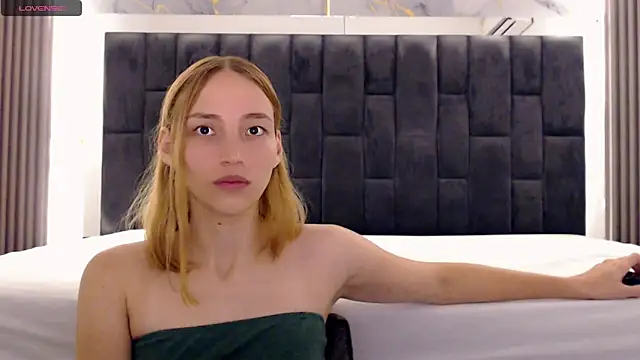 WhiteSun 01 online show from 02/17/25, 03:53