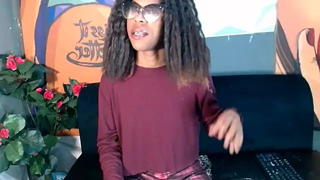 Snapshot of Ebonystormxxx chatting on 11/15/25, 08:11 Ebonystormxxx online show from 11/15/25, 08:11