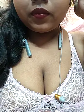 Sophiaboudi online show from 02/14/25, 05:46