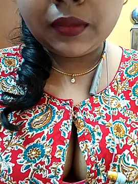 Sophiaboudi online show from 03/10/25, 05:07