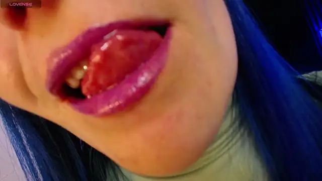 alicia moom online show from 09/10/25, 07:25