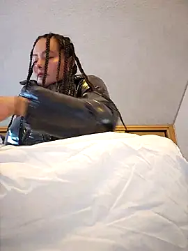 bellapaty online show from 11/14/25, 08:24