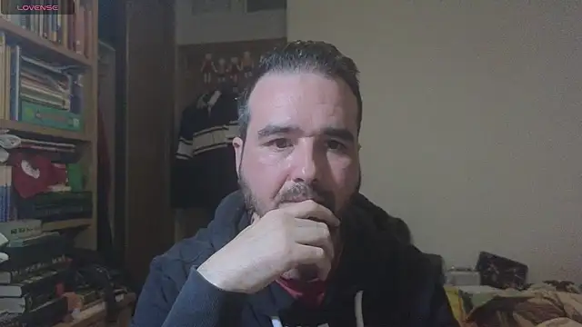 curiosillo83 online show from 02/14/25, 10:25