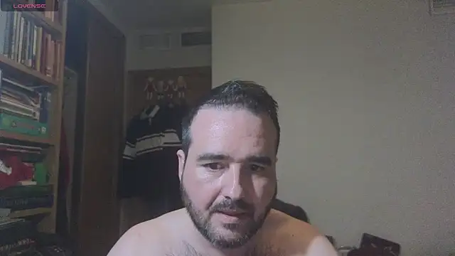 curiosillo83 online show from 02/15/25, 07:38