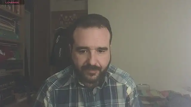 curiosillo83 online show from 03/03/25, 09:37