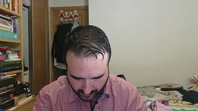 curiosillo83 online show from 10/30/25, 09:59