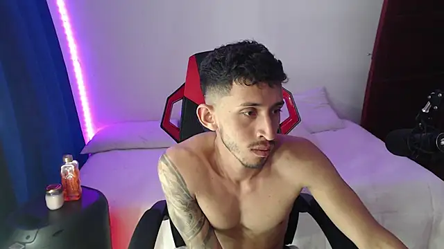 stevenSEX123 online show from 12/29/24, 11:08