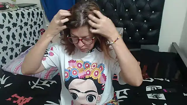 jellyfishhot online show from 11/23/25, 11:04