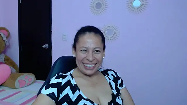 mature martina online show from 01/24/25, 10:30