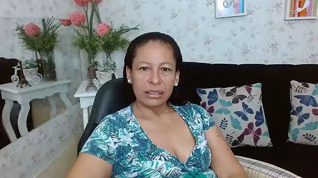 mature martina online show from 01/30/25, 10:51
