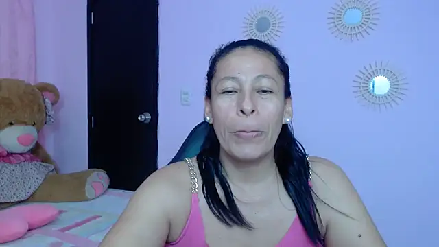 mature martina online show from 02/01/25, 05:49