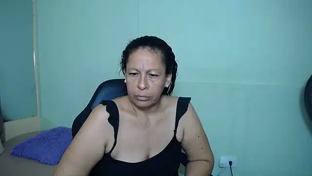mature martina online show from 02/26/25, 10:04