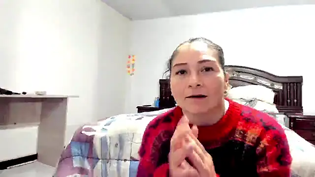 Snapshot of ruby-milf1 chatting on 01/17/25, 03:12 ruby-milf1 online show from 01/17/25, 03:12