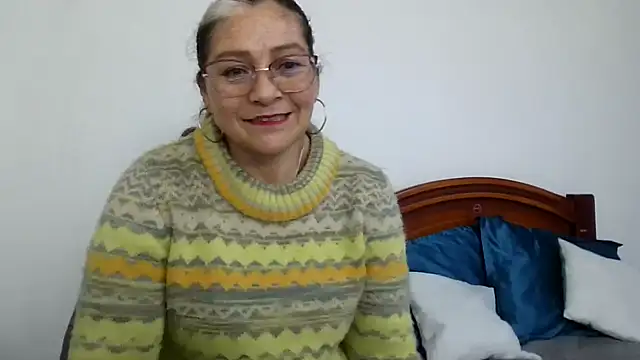 Snapshot of ruby-milf1 chatting on 10/03/25, 11:13 ruby-milf1 online show from 10/03/25, 11:13