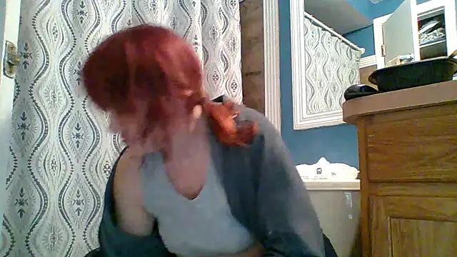 Snapshot of spundarella420 chatting on 01/25/25, 04:13 spundarella420 online show from 01/25/25, 04:13