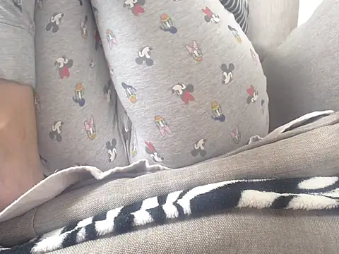 Snapshot of Web_Lady chatting on 02/23/25, 07:17 Web Lady online show from 02/23/25, 07:17