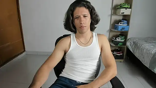 imtonny19 online show from 01/30/25, 03:00