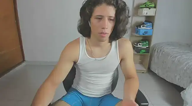 imtonny19 online show from 02/23/25, 05:18