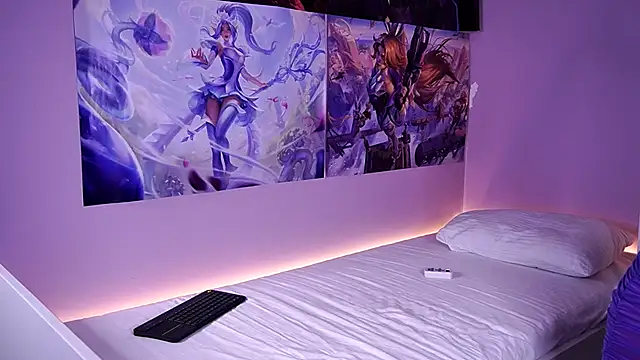 LesaisMore online show from 10/13/25, 09:20