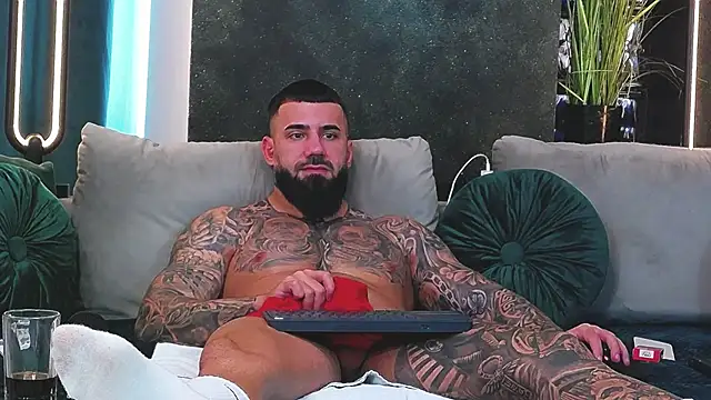 masterkingofmusclee online show from 01/14/25, 12:45