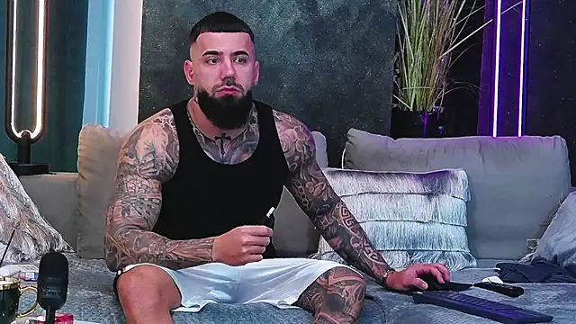 masterkingofmusclee online show from 02/12/25, 06:19