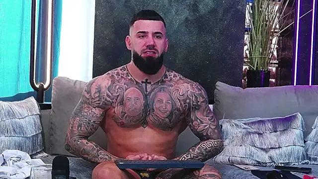 masterkingofmusclee online show from 02/20/25, 09:11