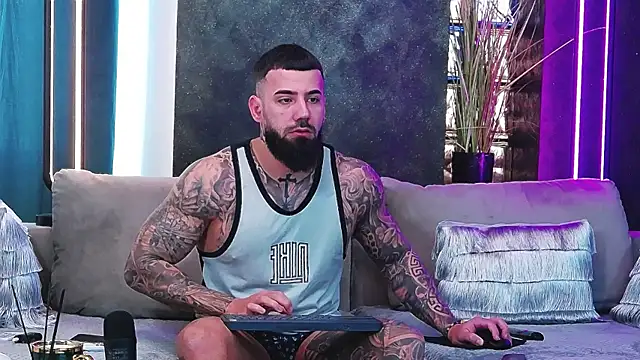 masterkingofmusclee online show from 02/24/25, 06:49