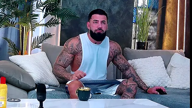 masterkingofmusclee online show from 10/10/25, 05:39