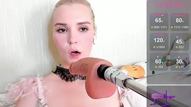 Snapshot of Kaya_Devis chatting on 02/17/25, 07:58 Kaya Devis online show from 02/17/25, 07:58