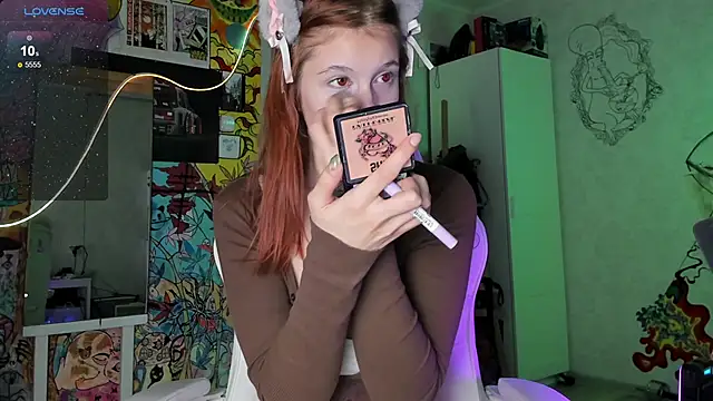 Sunny Mouse  online show from 12/13/24, 05:00