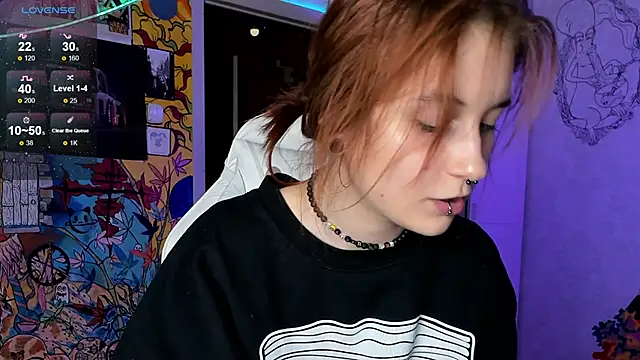 Sunny Mouse  online show from 12/18/24, 05:21