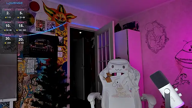 Sunny Mouse  online show from 12/25/24, 03:28