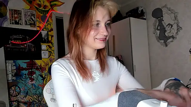 Sunny Mouse  online show from 03/06/25, 05:00