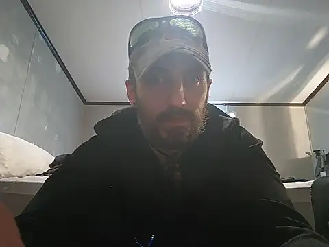 Bi curious86 online show from 11/08/25, 06:51