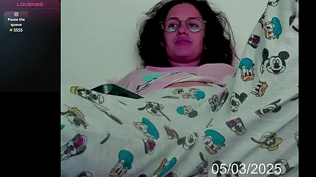 lady hana28 online show from 03/05/25, 12:11