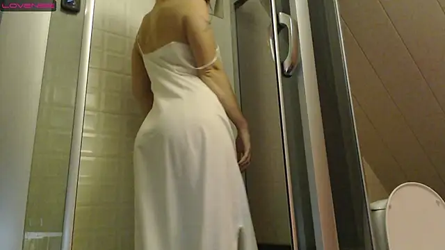 RubyLynxx online show from 10/26/25, 06:36