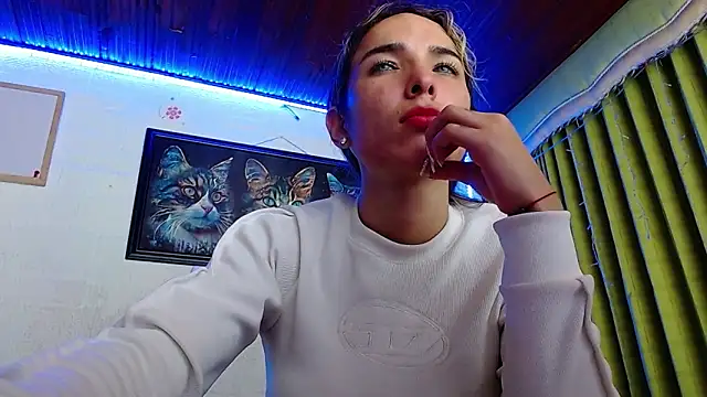 Snapshot of Niky_777 chatting on 12/31/24, 04:16 Niky 777 online show from 12/31/24, 04:16