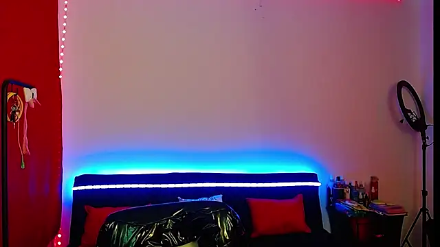 Snapshot of Niky_777 chatting on 03/11/25, 07:14 Niky 777 online show from 03/11/25, 07:14