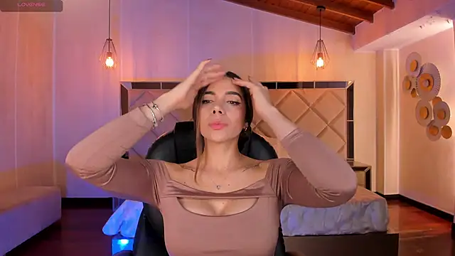 AmyWalker  online show from 01/12/25, 10:23